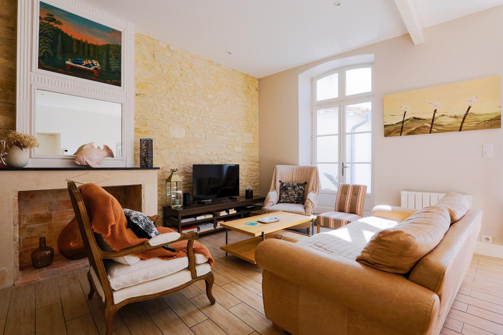 Duplex Joliment Decore Et Sa Cour Ensoleillee Saint-Martin-de-Re Ngoại thất bức ảnh
